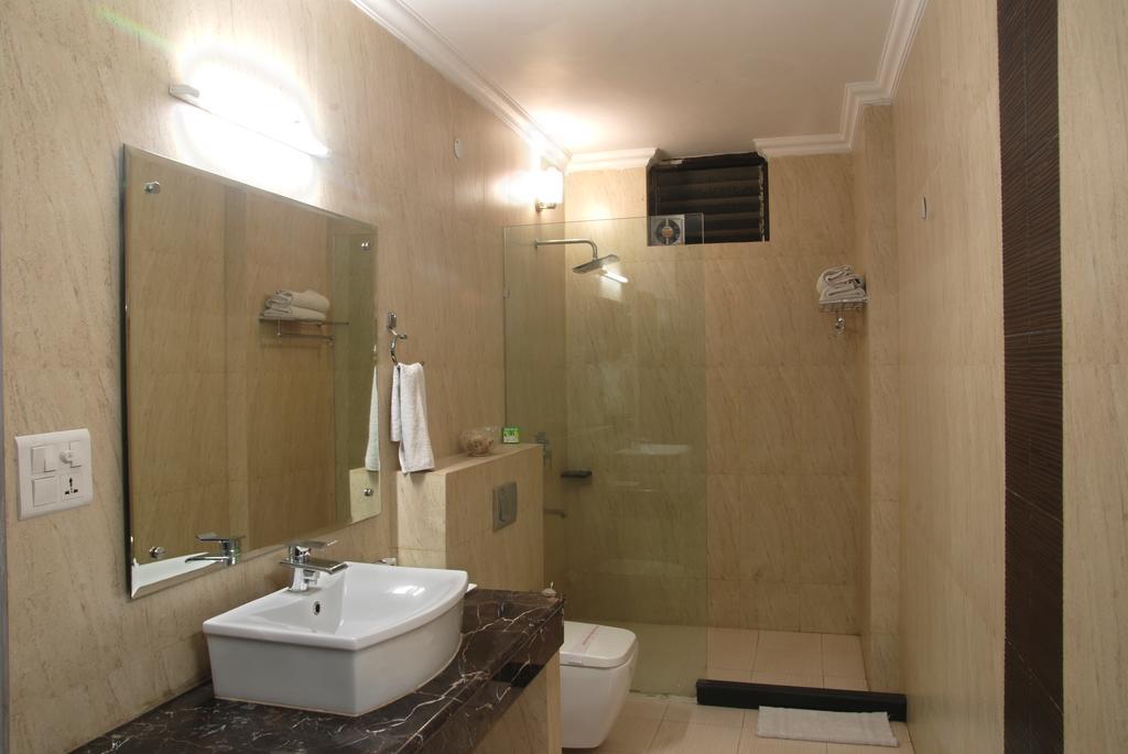 Hotel Deer Parkk Nowe Delhi Zewnętrze zdjęcie