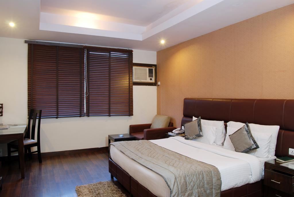 Hotel Deer Parkk Nowe Delhi Zewnętrze zdjęcie