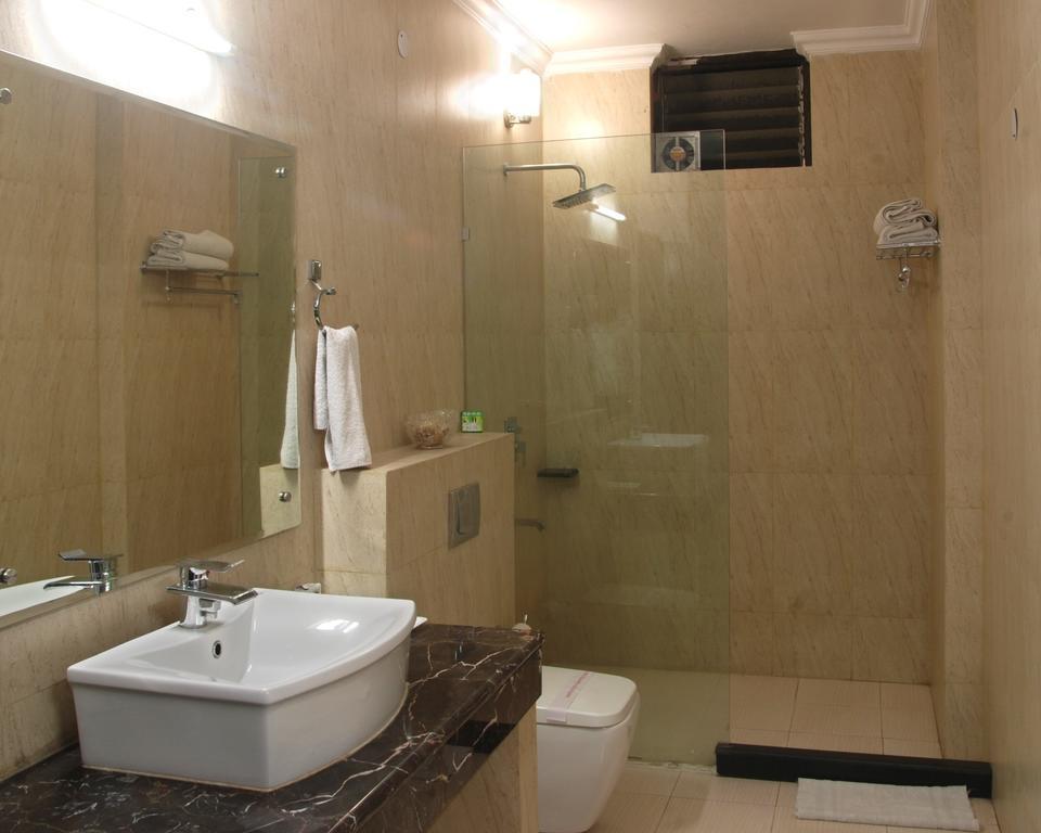 Hotel Deer Parkk Nowe Delhi Zewnętrze zdjęcie