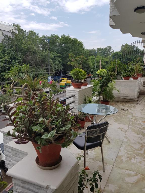 Hotel Deer Parkk Nowe Delhi Zewnętrze zdjęcie